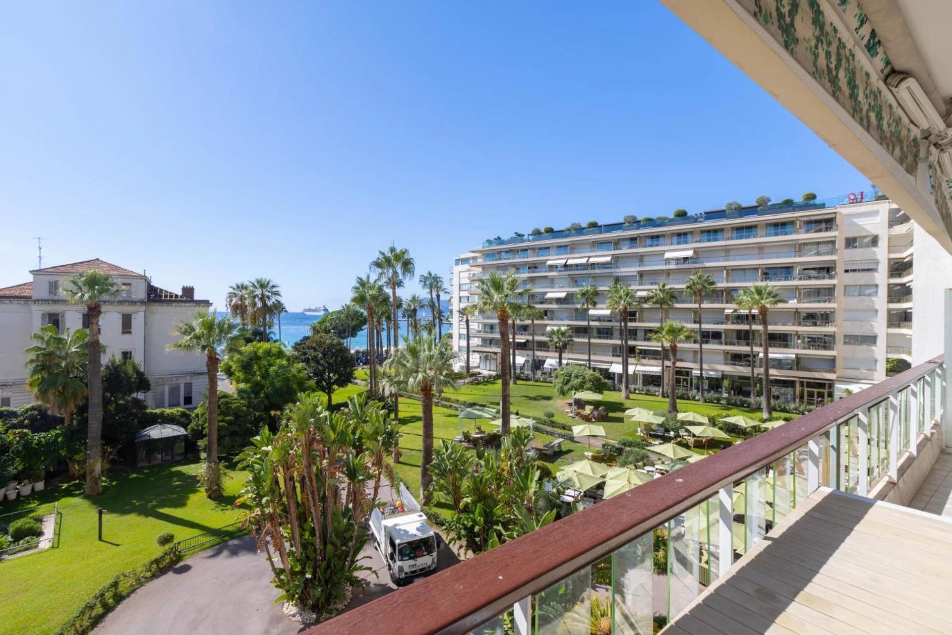 Agence Des Residences - Appartements Prives Du 45 Croisette - Superieur Cannes Eksteriør billede